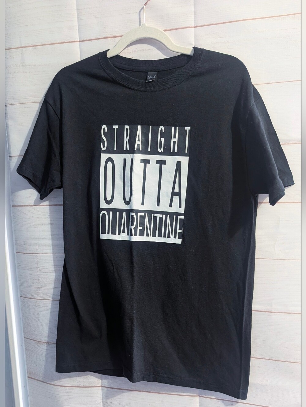 2020 Nostalgia Black "Straight Outta Quarantine" Graphic Tee - Men Size Medium
